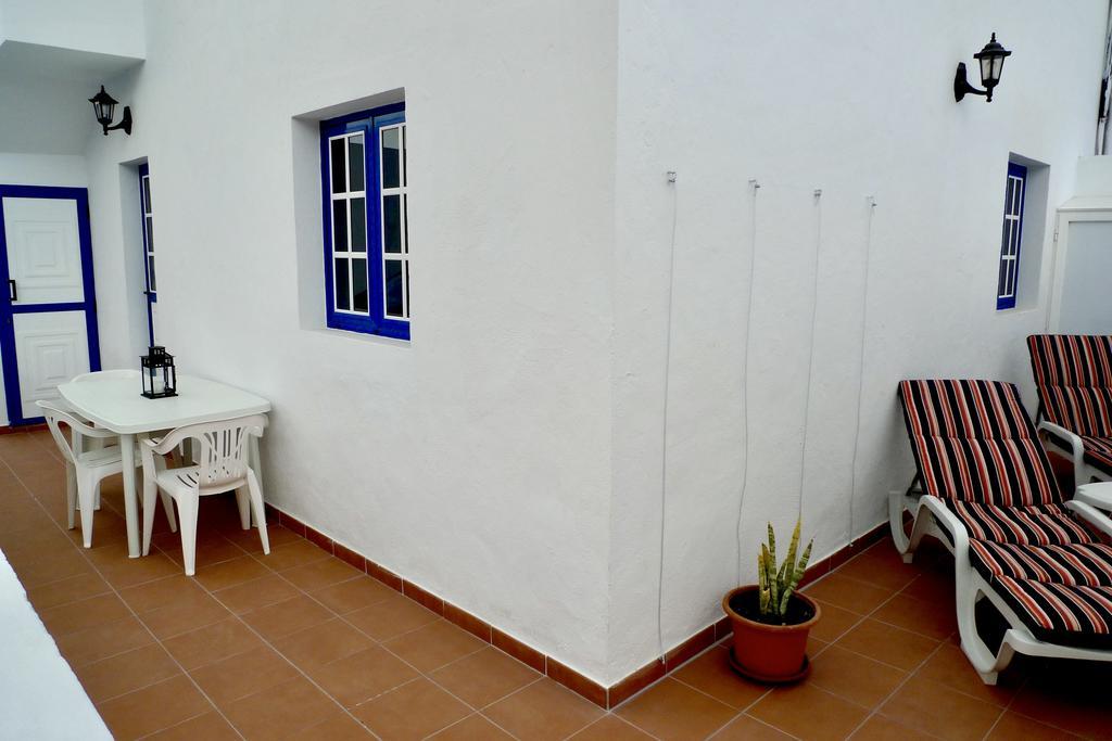 Casa Suso & Casa Margarita Lägenhet Orzola Exteriör bild